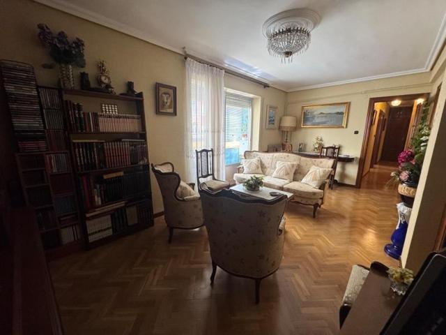 Apartamento en venta en Valladolid, Delicias photo 0