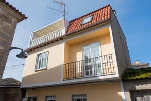 Casa en venta en Cambados, Centro photo 0