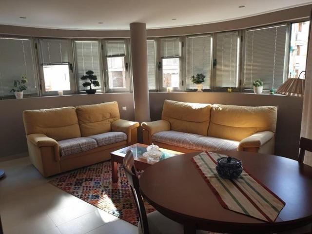 Apartamento en venta en Torrevieja photo 0