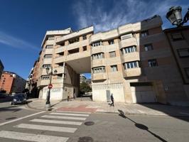 Apartamento en venta en Oviedo, El Milan photo 0