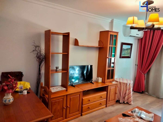 Apartamento en venta en Torremolinos, Centro photo 0