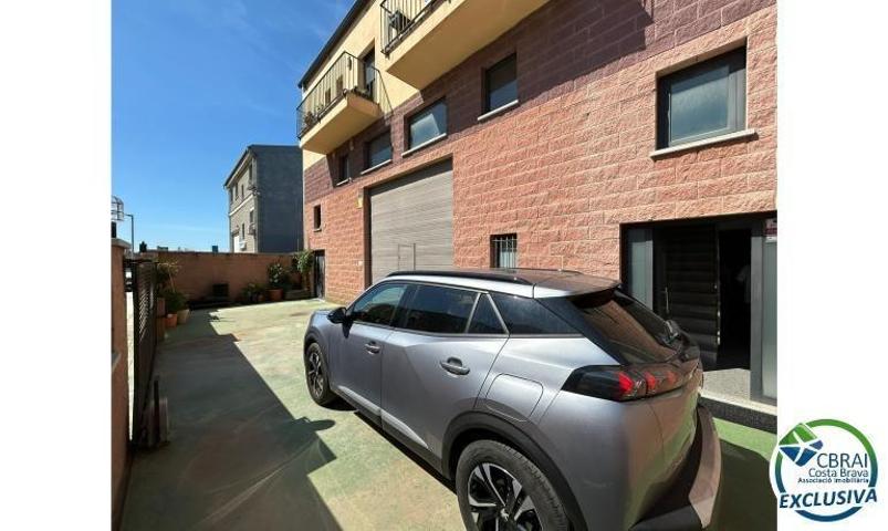 Duplex en venta en Empuriabrava, Puigmal photo 0