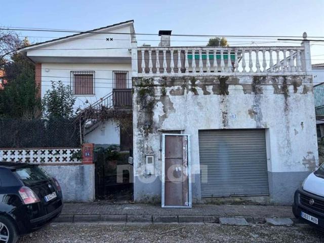 Chalet en venta en Gelida, Alt Penedès photo 0