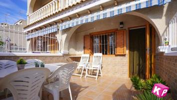 Bungalow en venta en Santa Pola, Calle Elda, 03130 photo 0