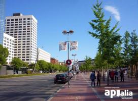 Piso en venta en Sabadell, Eix macia photo 0