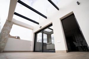 Casa en venta en Orihuela Costa, PAU 26 photo 0