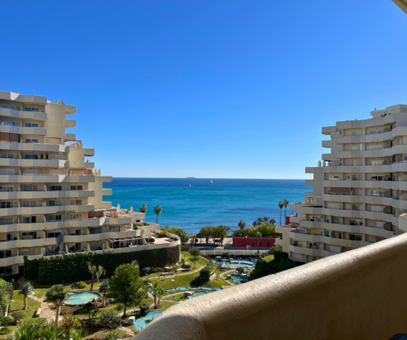 Apartamento en venta en Benalmádena, BenalBeach photo 0