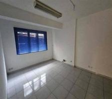 Oficina en venta en Santiago de Compostela, Ensanche photo 0