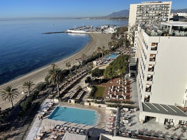 Piso en venta en Marbella, Marbella photo 0