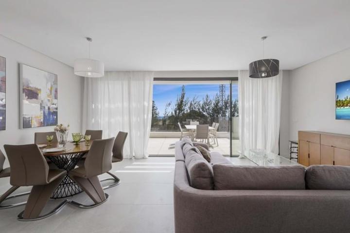 Aticos en venta en Marbella, Marbella photo 0