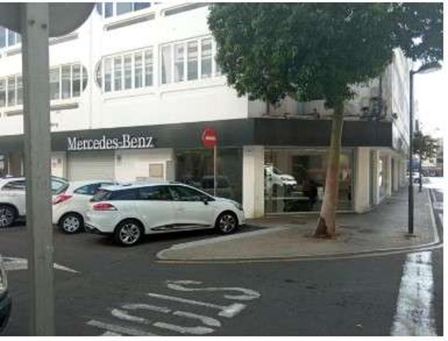 Local comercial en venta en Arrecife, La Vega photo 0