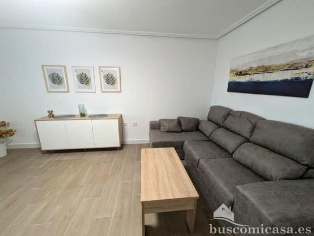 Habitación en alquiler en Linares, Calle Julio Burell, 23700 photo 0