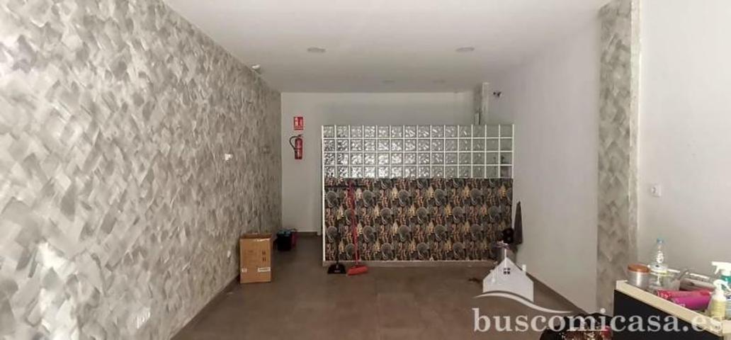 Local comercial en alquiler en Linares, Avenida Doctor Juan Reyes, 23700 photo 0