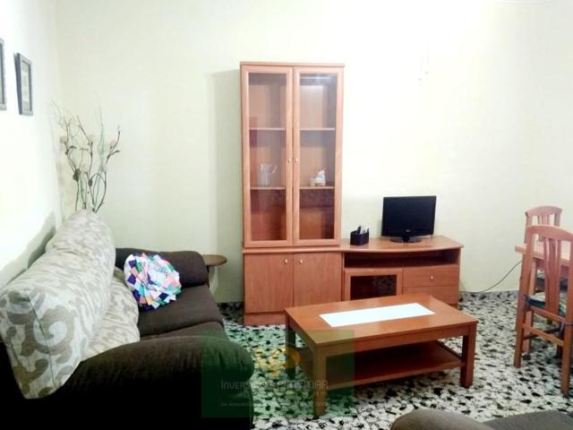 Habitación en alquiler en Almería, Santa Rita photo 0