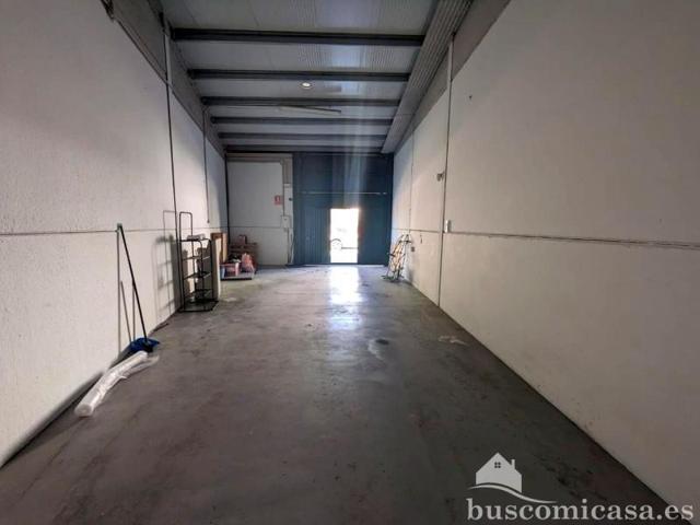 Local comercial en alquiler en Linares, Calle Granate, 23700 photo 0