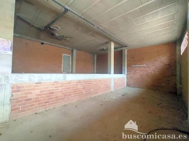 Local comercial en alquiler en Linares, Avenida San Sebastián, 23700 photo 0
