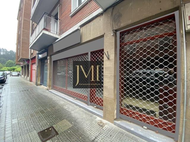 Local comercial en alquiler en Arrigorriaga, CENTRO photo 0