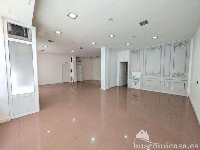 Local comercial en alquiler en Linares, Avenida San Sebastián, 23700 photo 0