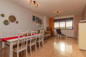 Piso en alquiler en Castellón de la Plana, Uji photo 0