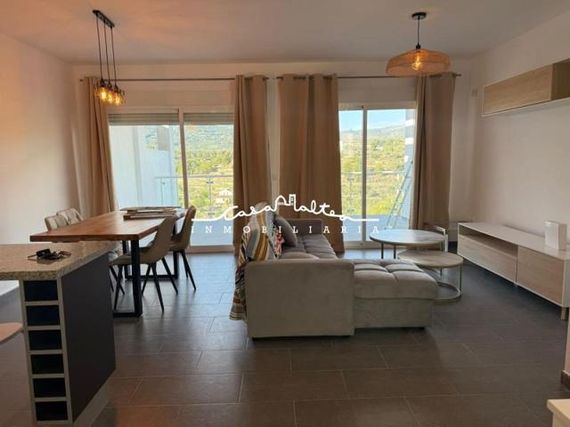 Chalet en alquiler en Calpe, Cometa-Carrió photo 0