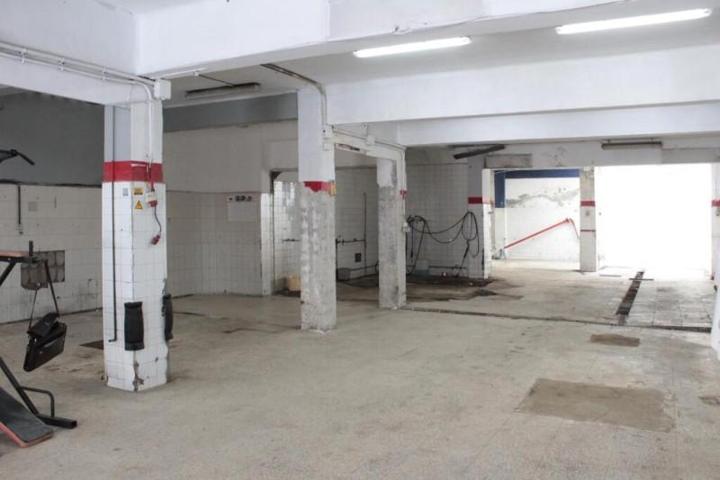 Local comercial en alquiler en Sevilla photo 0