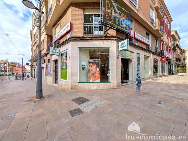 Local comercial en alquiler en Linares, Plaza de Ramón y Cajal del Bermejal, 23700 photo 0