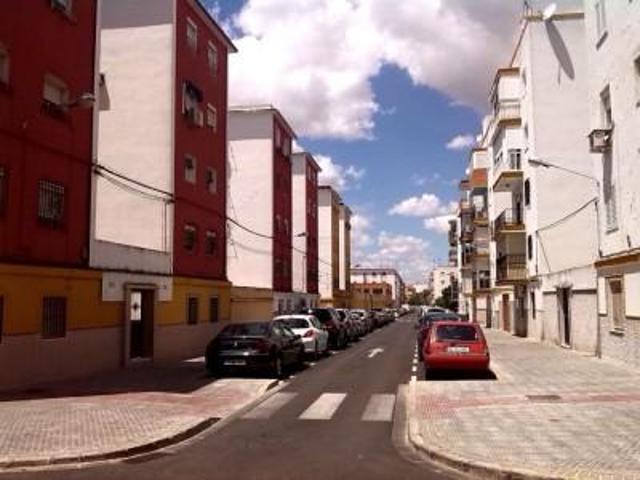 Piso en venta en Sevilla, Gran Plaza-Marqués de Pickman-Ramon y C photo 0
