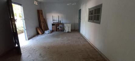 Local comercial en venta en Córdoba, Parque Cruz Conde photo 0