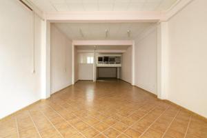 Local comercial en venta en Gandia, Raval photo 0