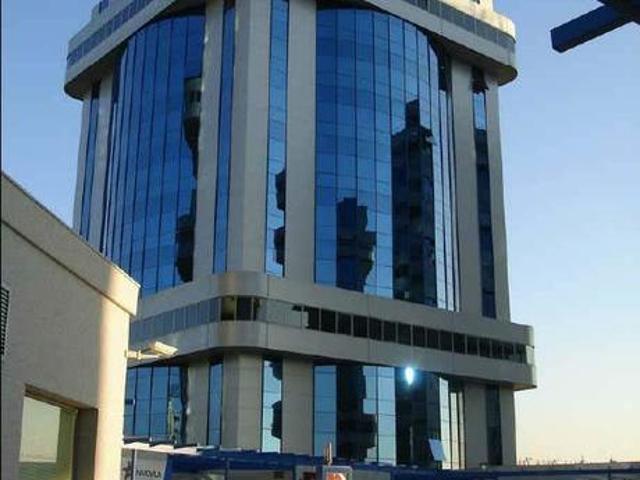 Oficina en venta en Sevilla, Parlamento - Torneo photo 0