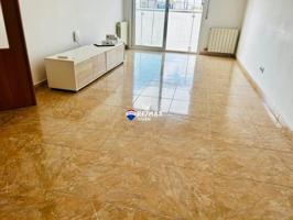 Piso en venta en Sant Pere de Ribes, Les Roquetes- Ajuntament photo 0