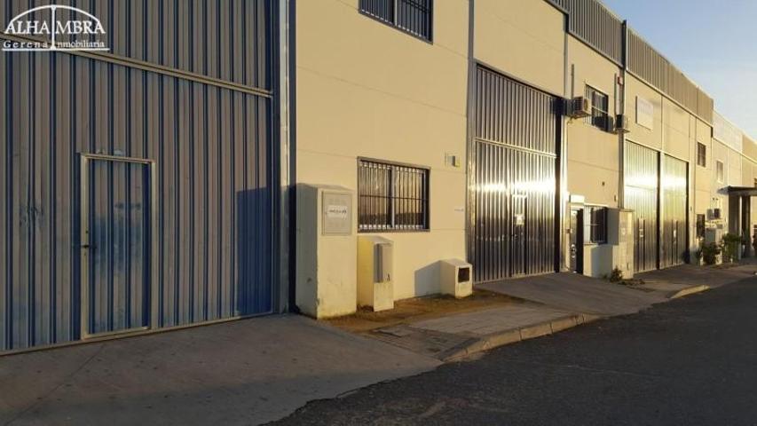 Local comercial en venta en Aznalcóllar, Aznalcollar photo 0