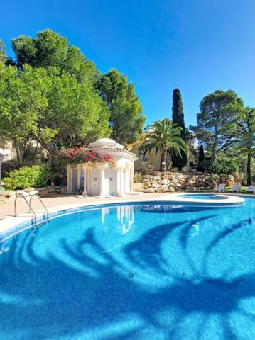 Chalet en venta en Denia, Zona Montgó photo 0