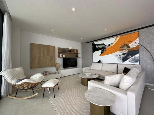 Piso en venta en Benalmádena, Benalmadena photo 0