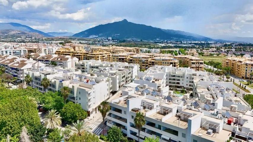 Aticos en venta en Marbella, Marbella photo 0