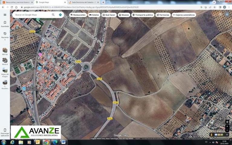 Chalet en venta en Mérida, Extraradio photo 0