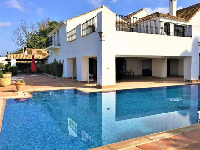 Piso en venta en San Roque, San Roque photo 0