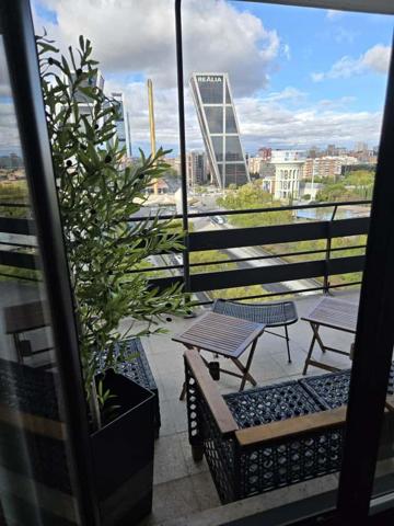 Piso en alquiler en Madrid, Tetuan - Castillejos photo 0