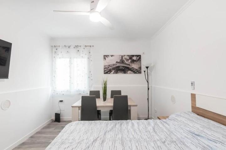 Habitación en alquiler en Murcia, Murcia photo 0