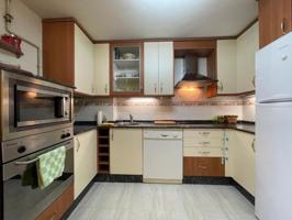Apartamento en alquiler en Ponferrada, Alta photo 0