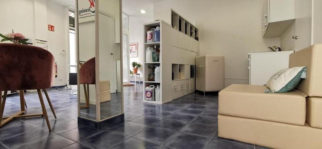 Local comercial en alquiler en Malgrat de Mar, Cerca de playa photo 0