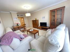 Apartamento en alquiler en Badajoz, San Roque photo 0