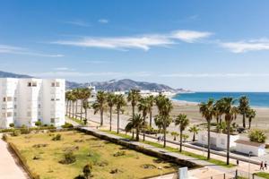 Piso en alquiler en Motril, Playa De Poniente photo 0