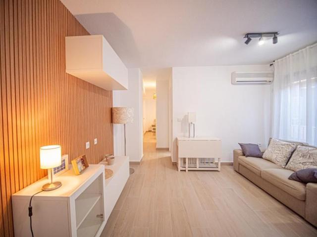 Apartamento en alquiler en Murcia, Centro photo 0