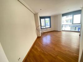 Apartamento en alquiler en Vigo, Hispanidade photo 0