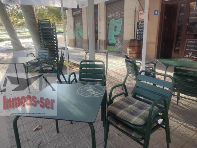 Local comercial en alquiler en Barcelona, Sagrada Família photo 0