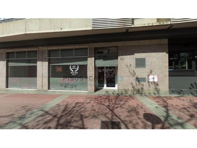 Local comercial en alquiler en Zaragoza photo 0
