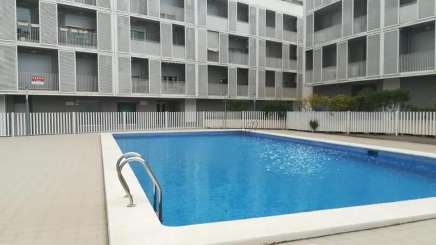 Piso en alquiler en Torrent, Parc central photo 0