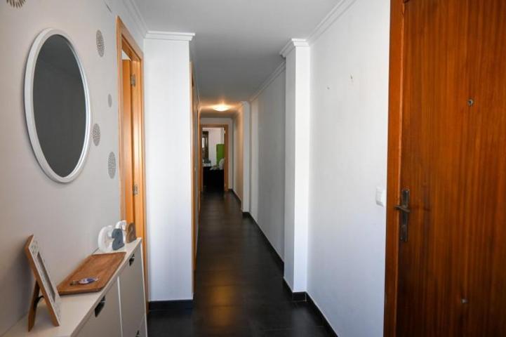 Piso en alquiler en Valencia, Algiros photo 0