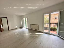 Piso en alquiler en Madrid, Canillejas photo 0